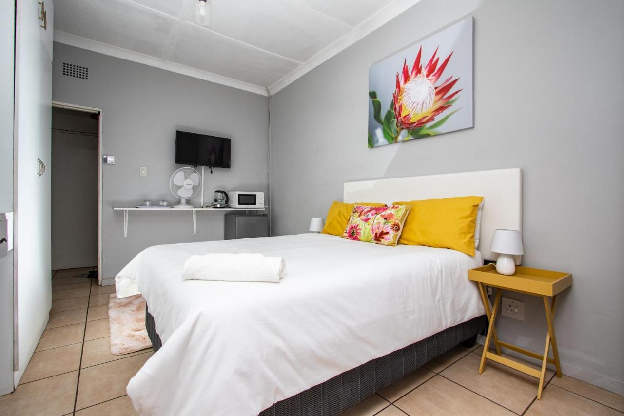 Willow Guest House Боксбурґ Екстер'єр фото