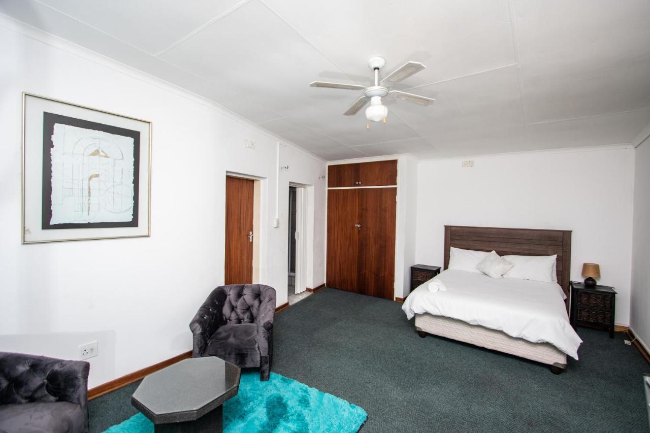 Willow Guest House Боксбурґ Екстер'єр фото
