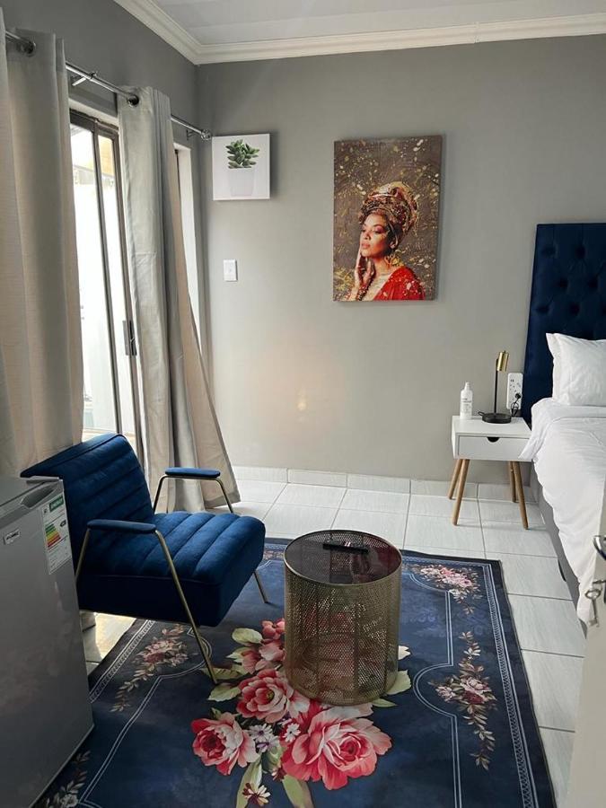 Willow Guest House Боксбурґ Екстер'єр фото