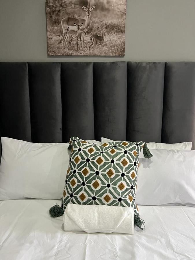 Willow Guest House Боксбурґ Екстер'єр фото