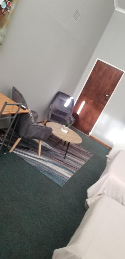 Willow Guest House Боксбурґ Екстер'єр фото