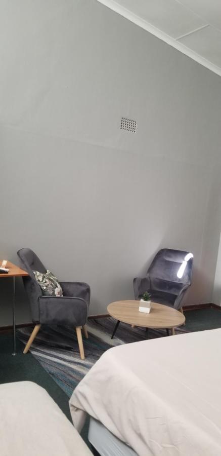Willow Guest House Боксбурґ Екстер'єр фото